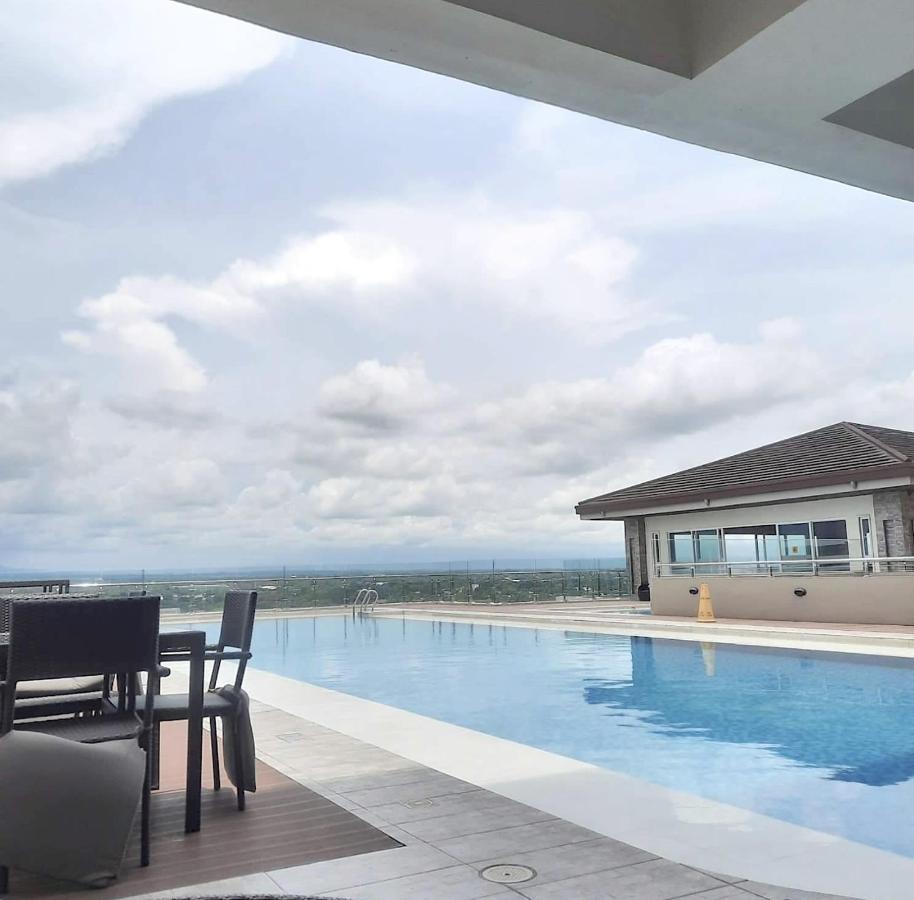 With Direct Access To Shopping Mall In Apartment